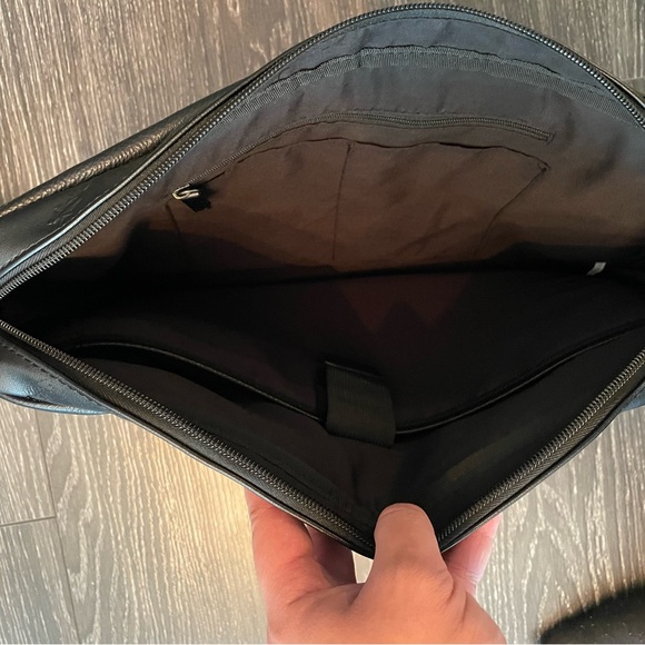 Buffalo David Bitton Messenger Bag - Picture 4 of 5